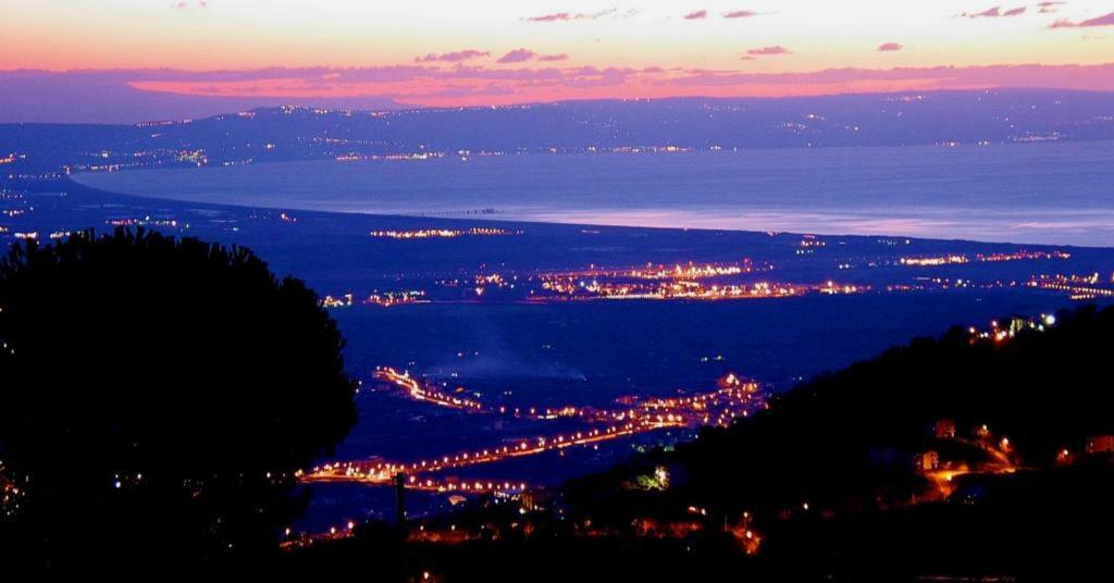 Casa Vacanze Paradiso Lejlighed Lamezia Terme Eksteriør billede